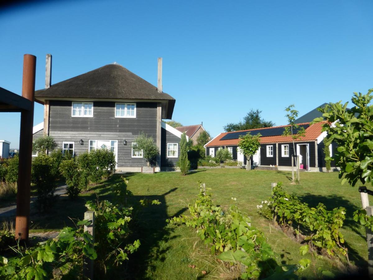Bed & Breakfast Donna Pijnacker Bagian luar foto